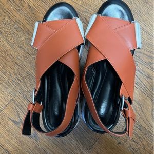 Marni Orange platform sandals size 38